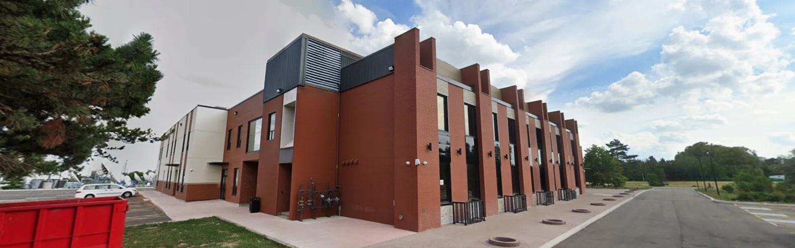 Exterior view of Muslim Association of Canada Mississauga building